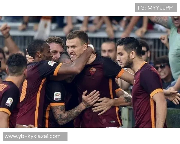 罗马昔日英雄重聚哲科赛后亲吻德罗西感动全场