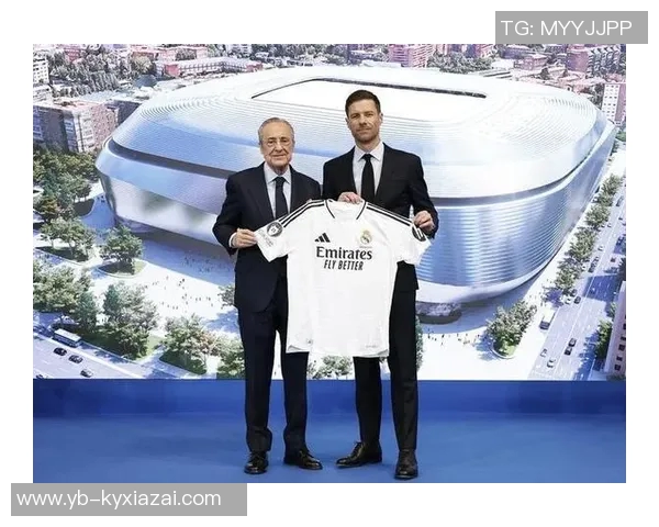 马卡报道皇马全力支持主帅阿隆索地位高于球员坚定执行其决策 马卡报道皇马全力支持主帅阿隆索地位高于球员坚定执行其决策